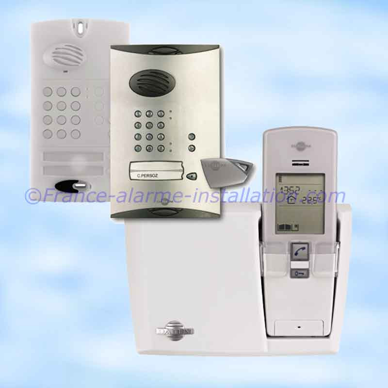 alimentation secteur 960-21X pour communicateur alarme et video 330-23X de  la gamme alarme sans fil DAITEM